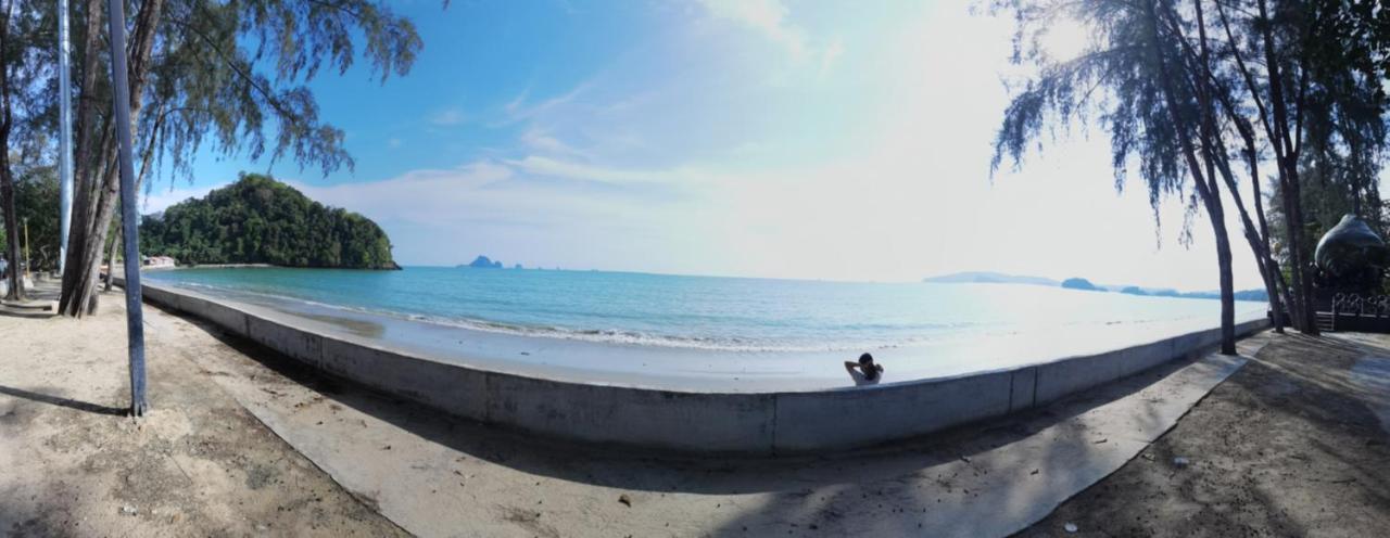 Lily Holiday 百合假日 Patong Extérieur photo